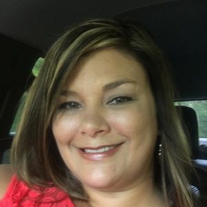 Meet your Posher, Leanne